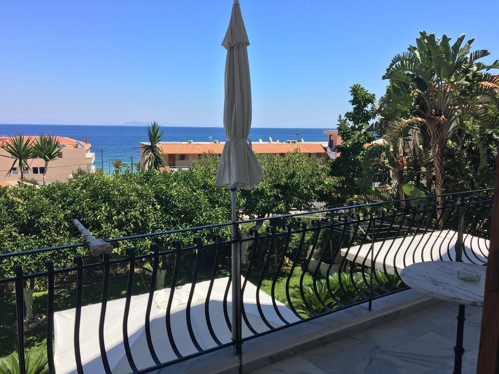 Makis Studios & Apartments Poros  Dış mekan fotoğraf