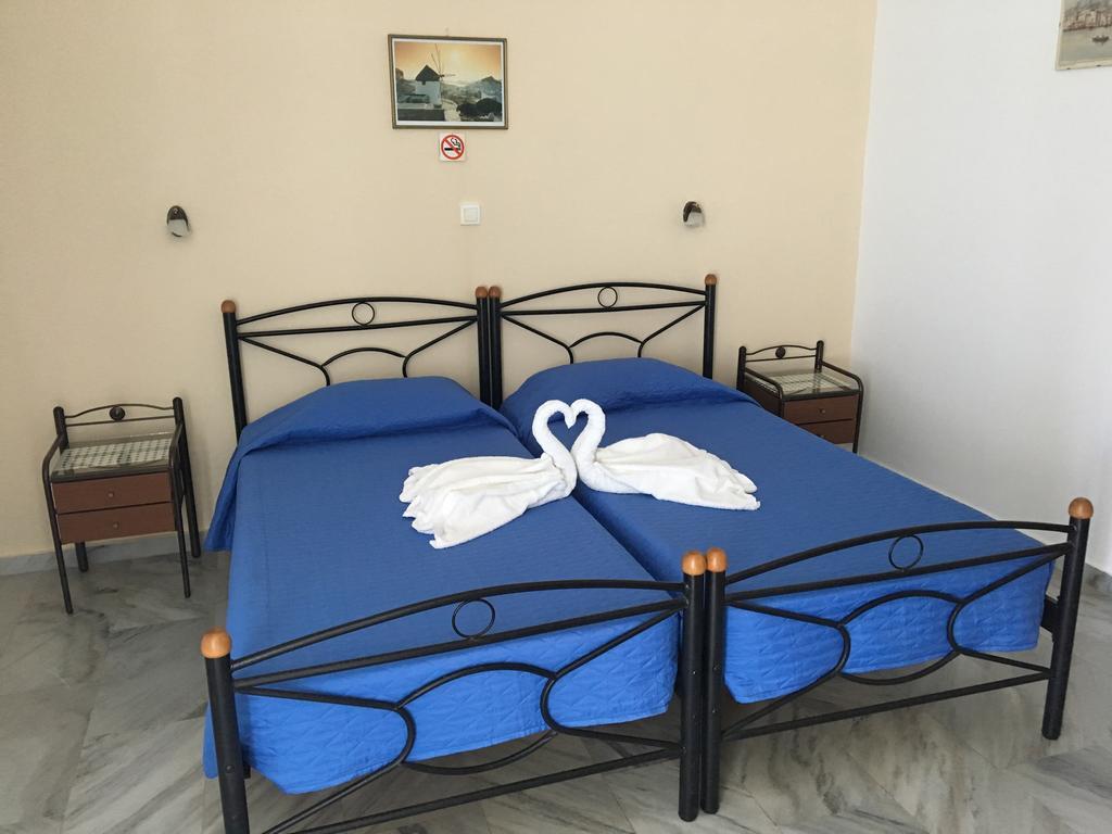 Makis Studios & Apartments Poros  Dış mekan fotoğraf