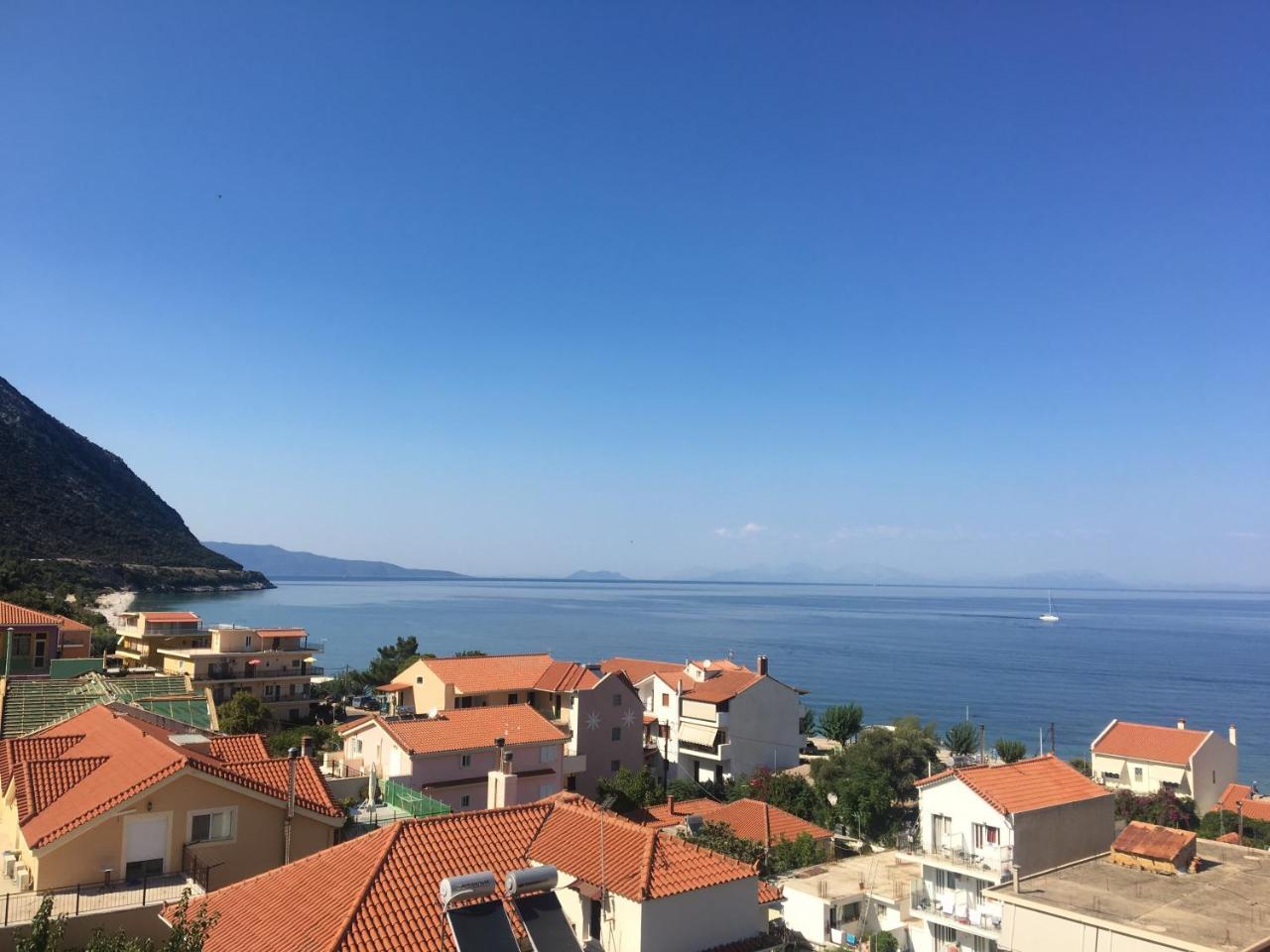 Makis Studios & Apartments Poros  Dış mekan fotoğraf
